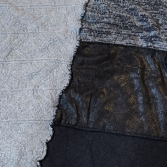 Style & Co Patchwork Asymmetric Sweater Top - Picture 4 of 5